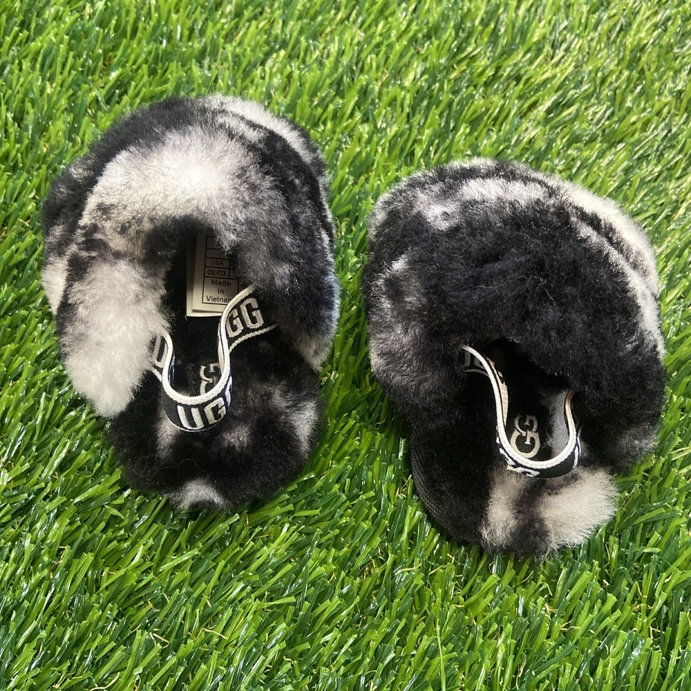 Ugg Slipper Infant Size 2/3 Black Fluff Yeah Slides EUC
